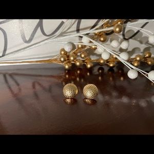 Round Textured Studs